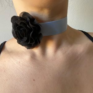 Flower Choker
